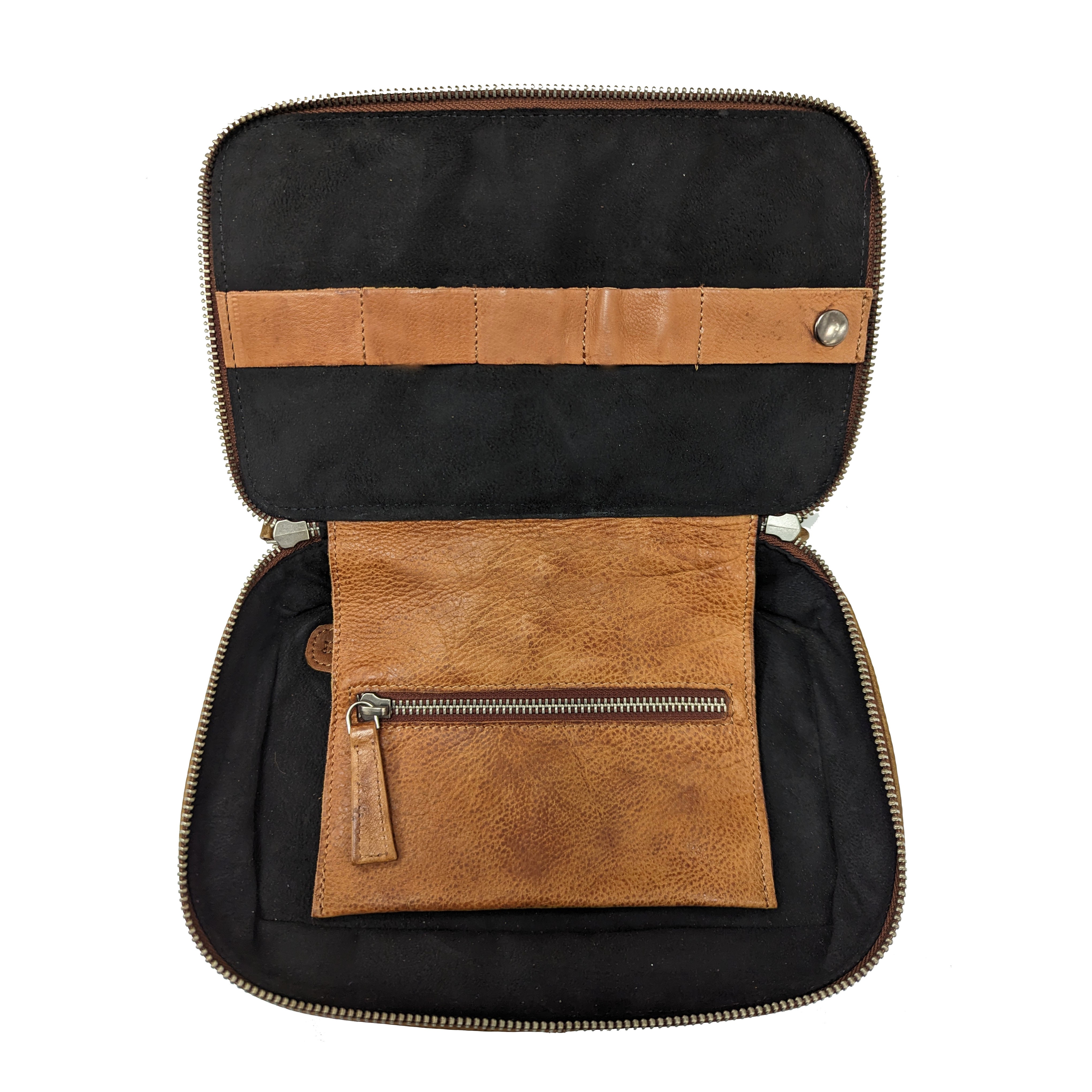 Leather Tech Travel Kit- Md - Image 6
