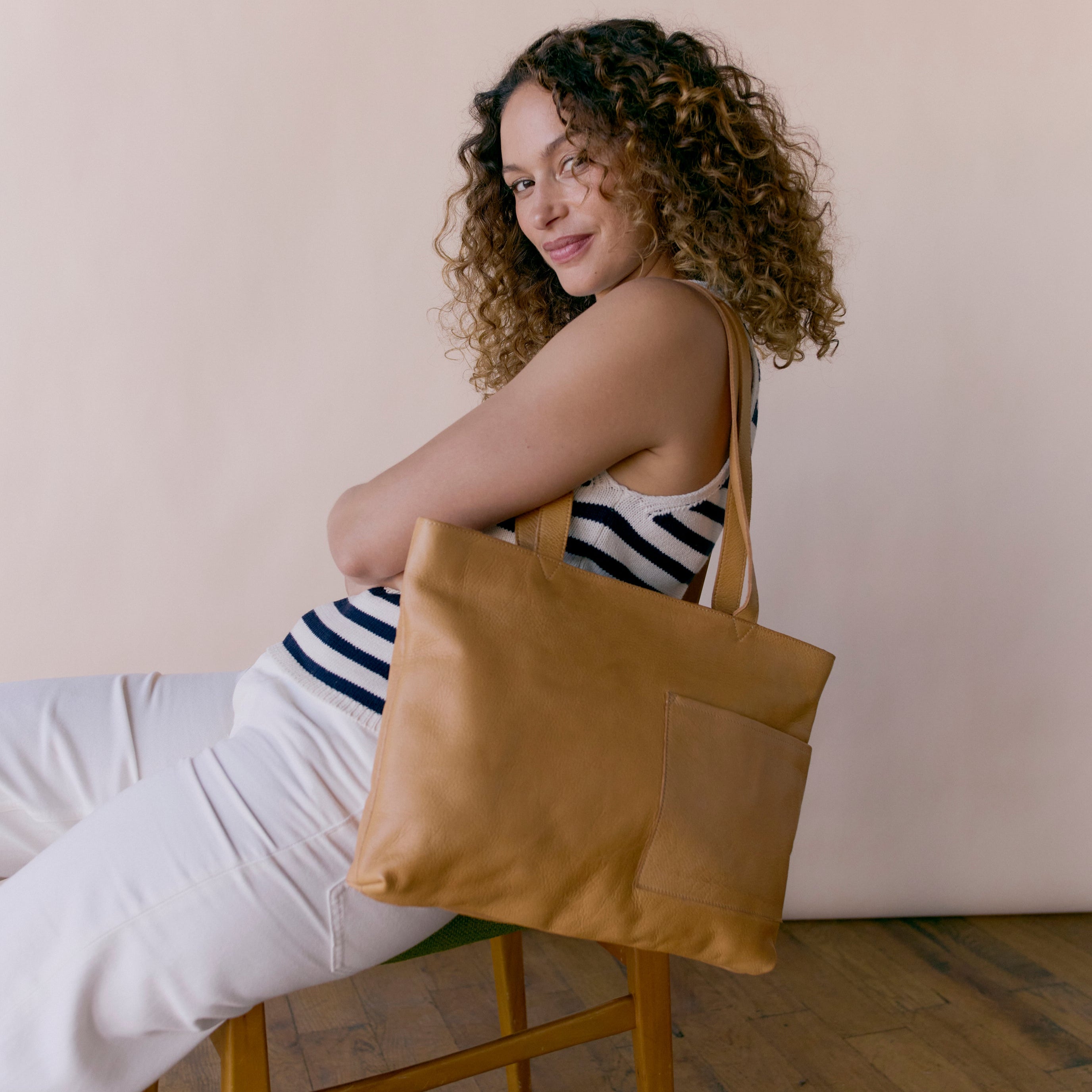 Noelle Leather Tote Bag - Image 7