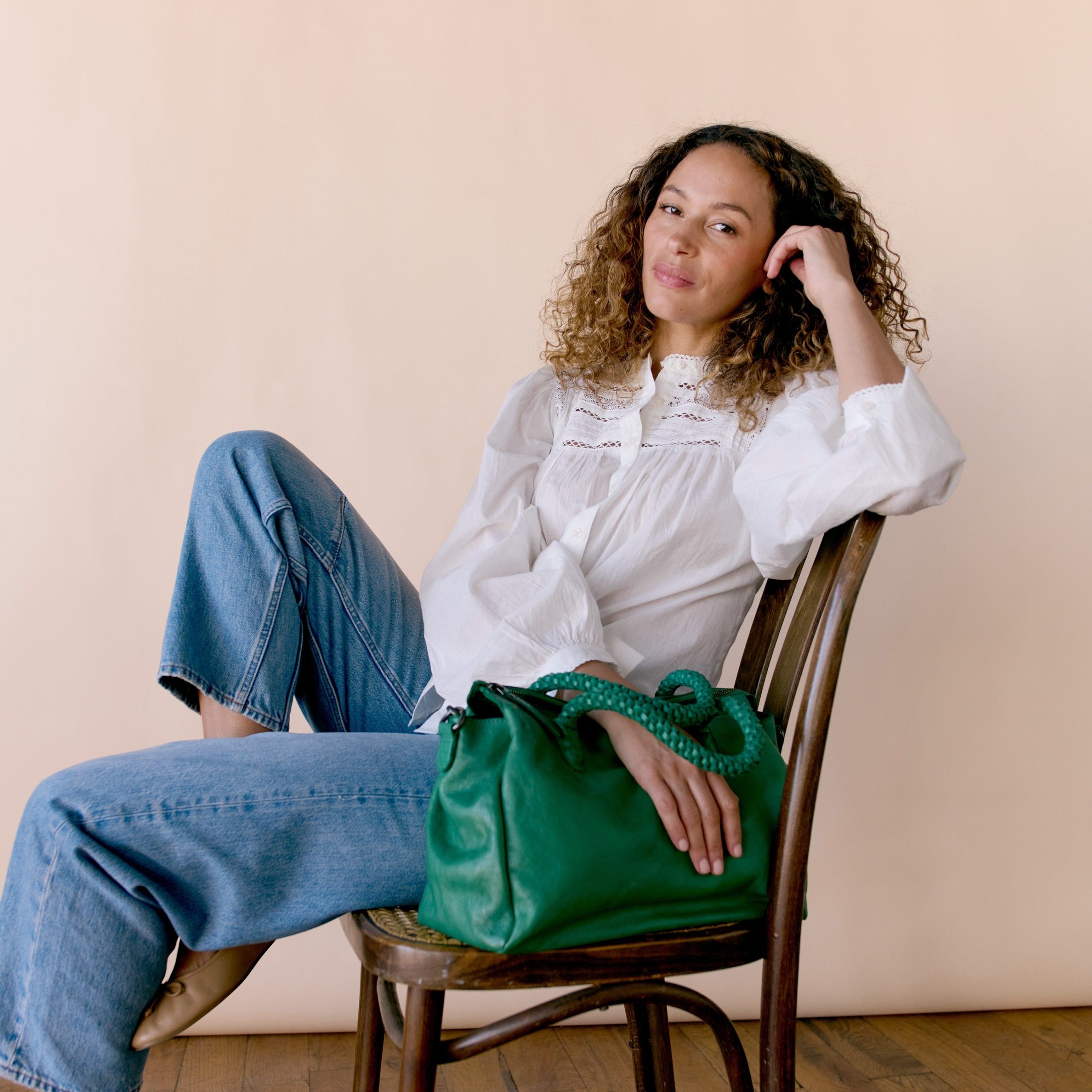 Roam Leather Shoulderbag - Image 11