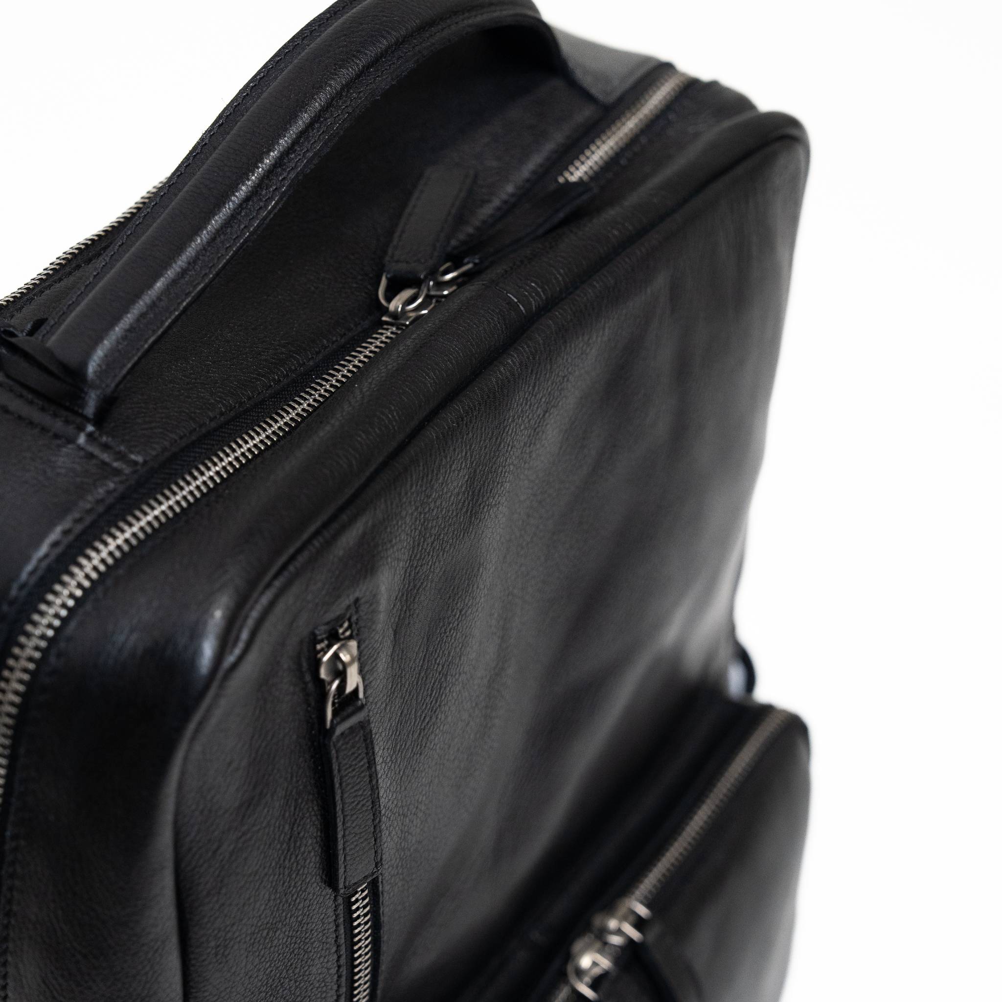 Atlas Leather Backpack - Image 7