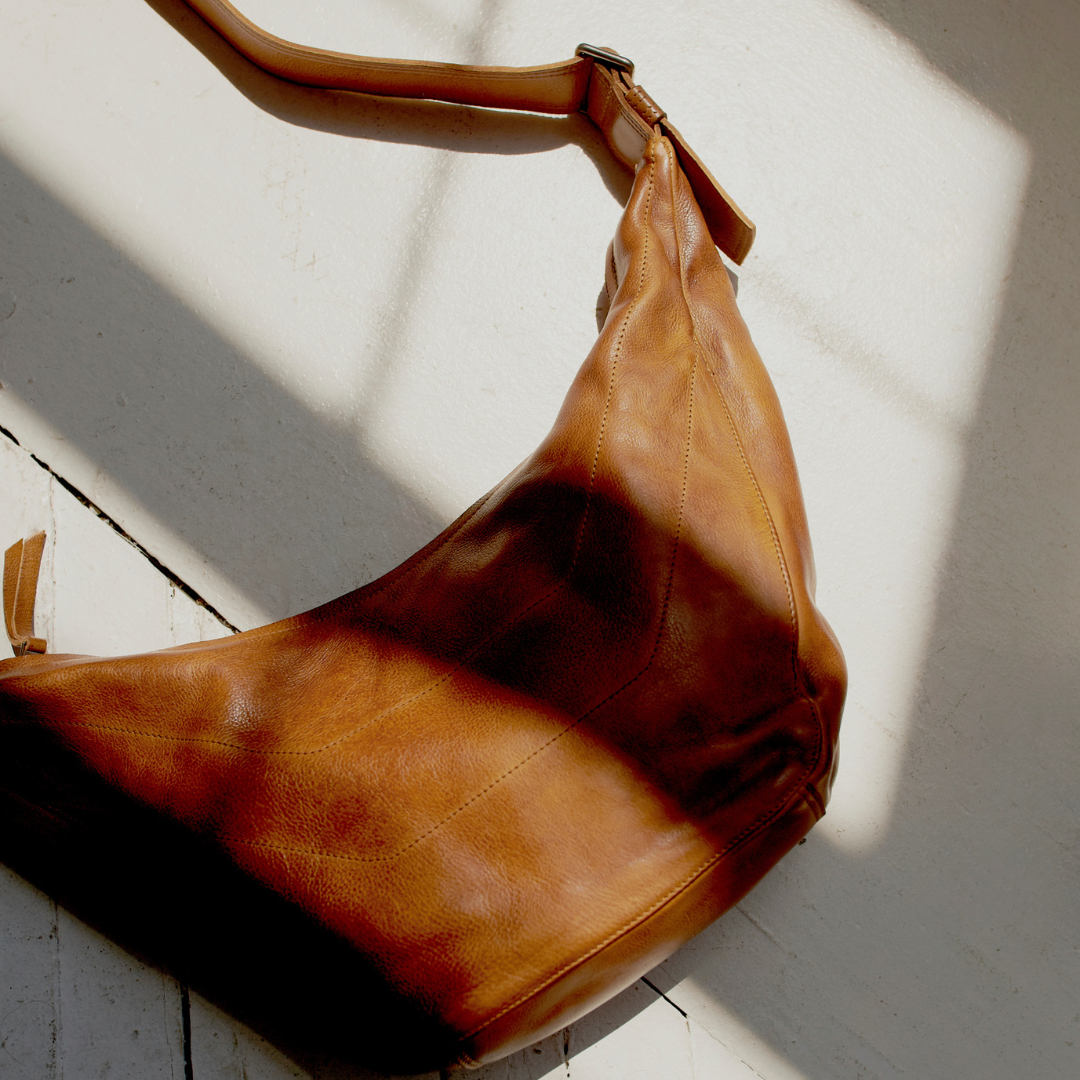 Boone Leather Sling Bag - Image 5