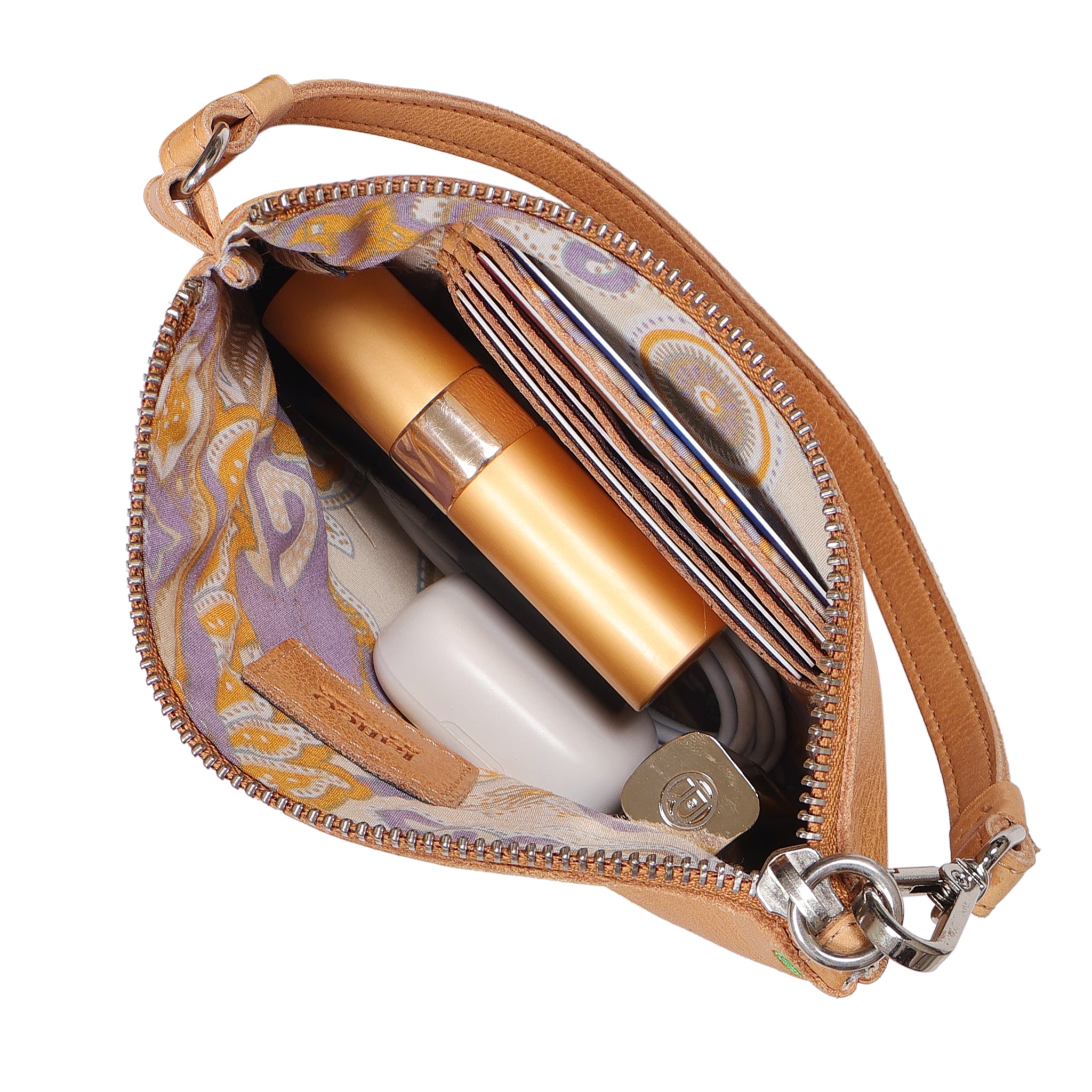 Heart Leather Zip Pouch - Image 2