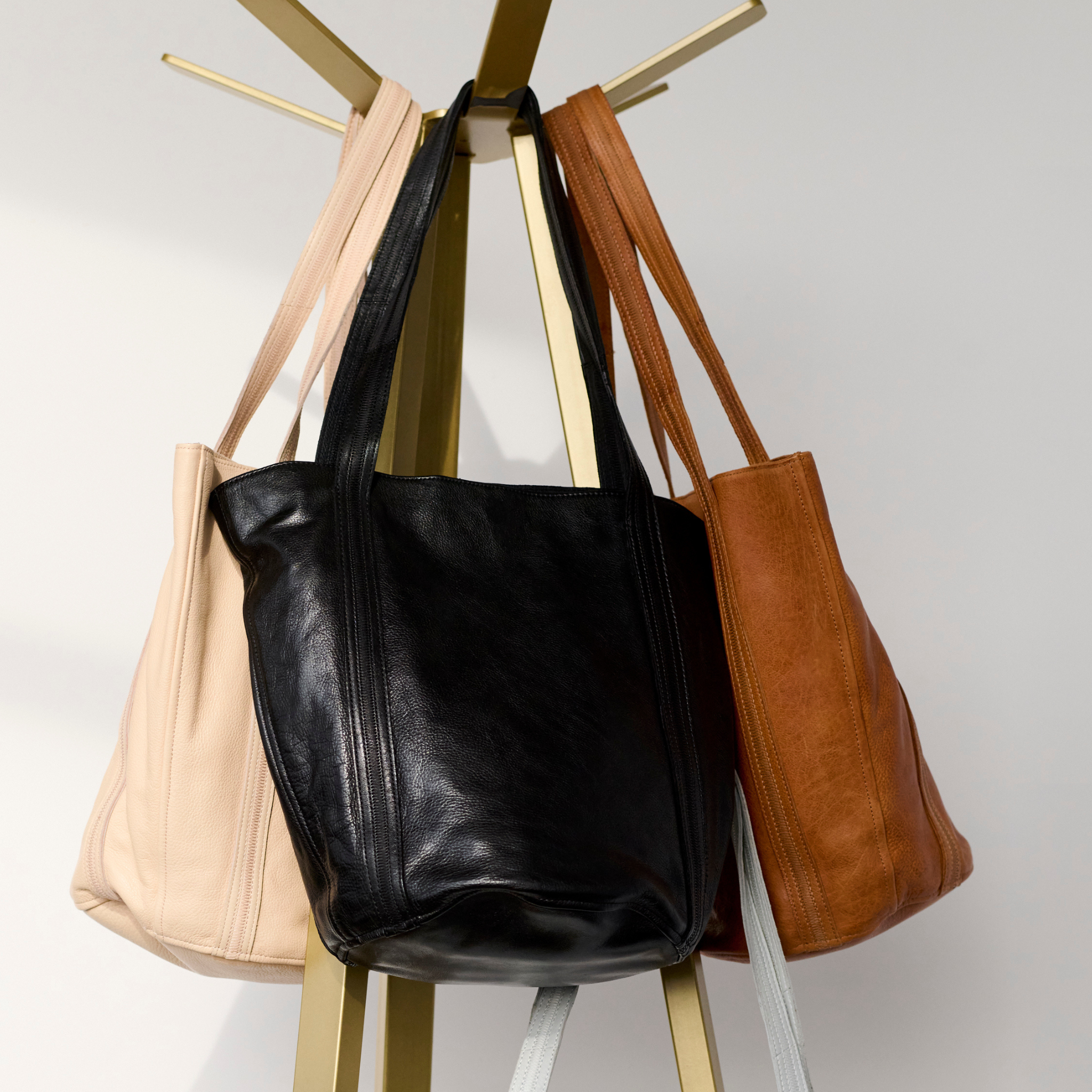 Kent Leather Tote Bag - Image 16